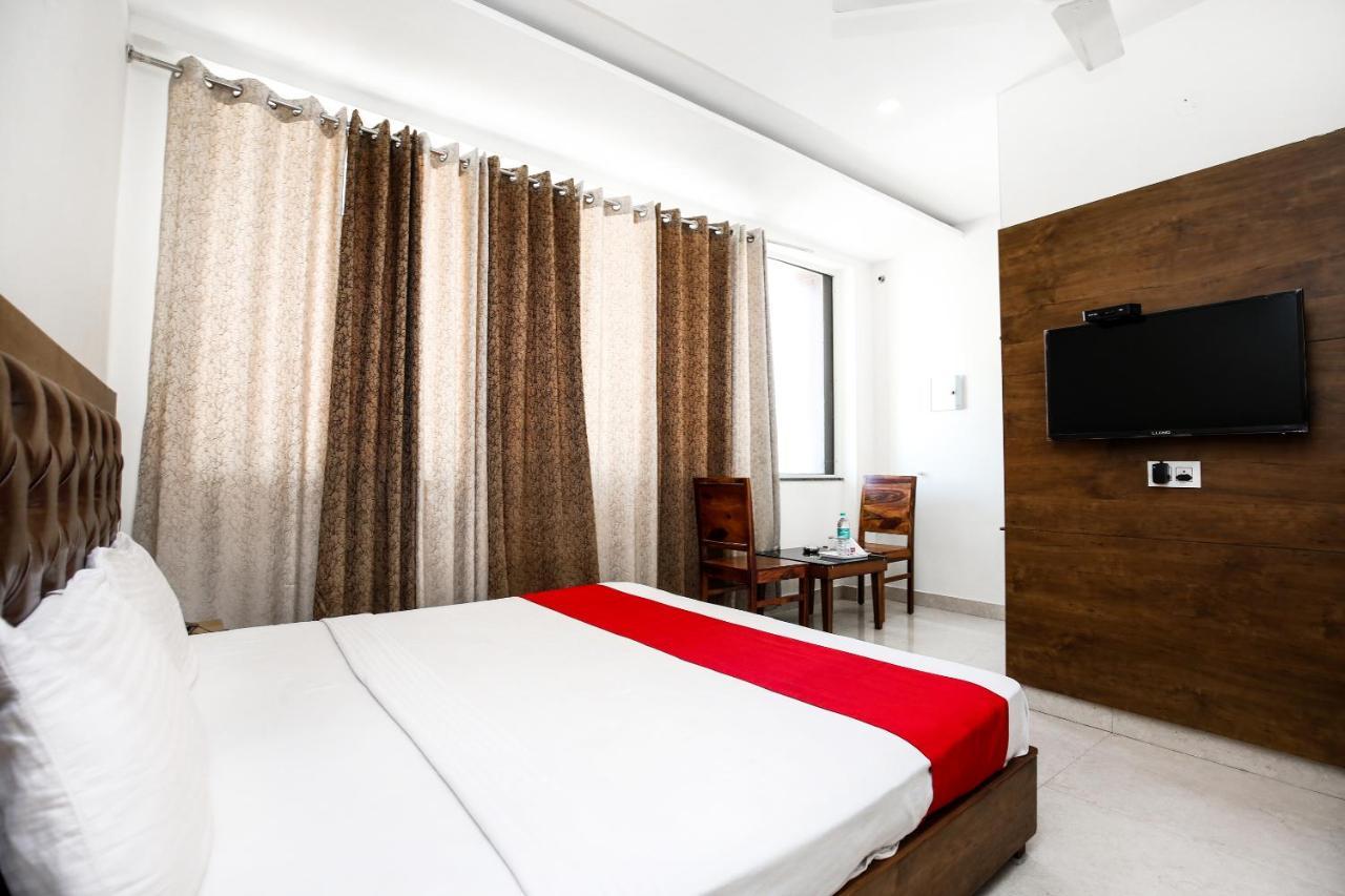 Hotel Woodcrest Zirakpur Chandigarh - Luxury Rooms Esterno foto
