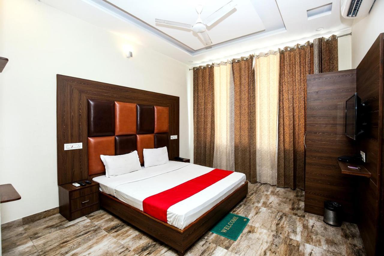 Hotel Woodcrest Zirakpur Chandigarh - Luxury Rooms Esterno foto