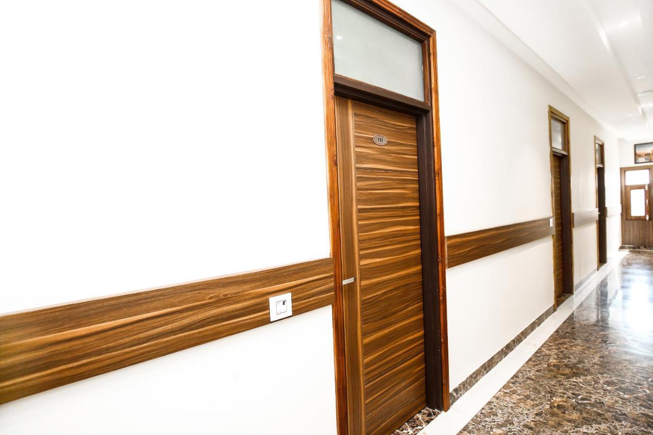 Hotel Woodcrest Zirakpur Chandigarh - Luxury Rooms Esterno foto